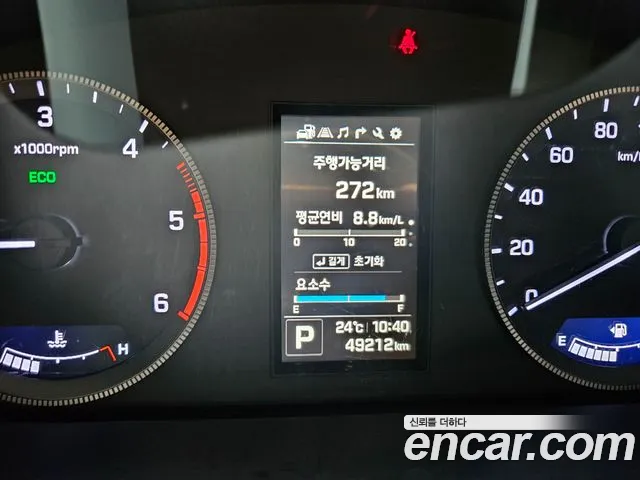 Hyundai Solati — интерьер