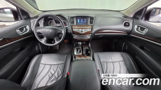 Infiniti JX — интерьер