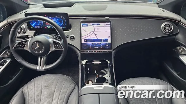 Mercedes-Benz EQE — интерьер