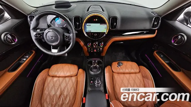 MINI Countryman — интерьер