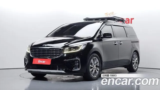 Kia Carnival — экстерьер