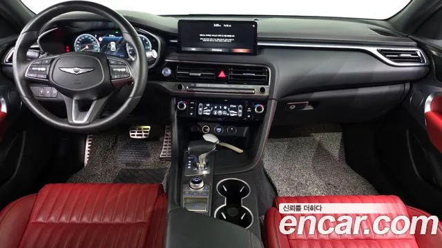 Genesis G70 — интерьер