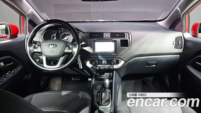 Kia Pride — интерьер
