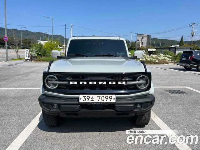 Ford Bronco
