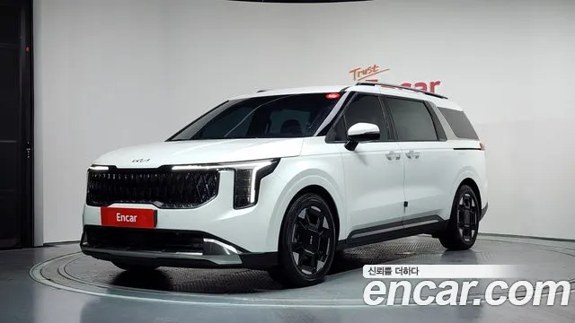 Kia Carnival — экстерьер