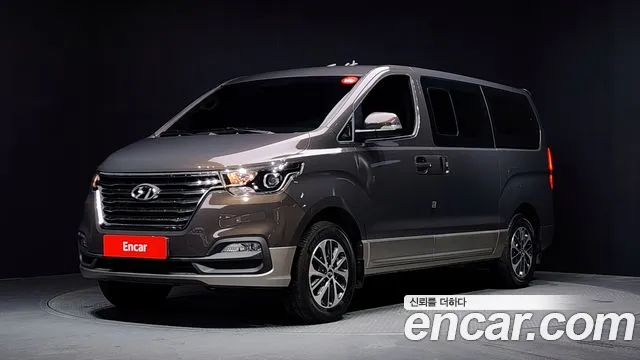 Hyundai Starex