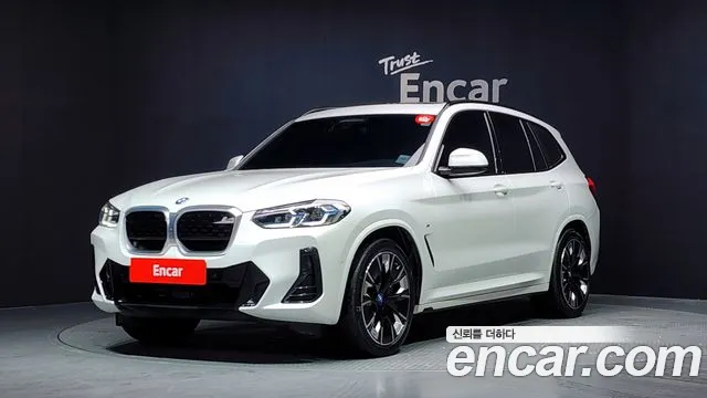 BMW iX3