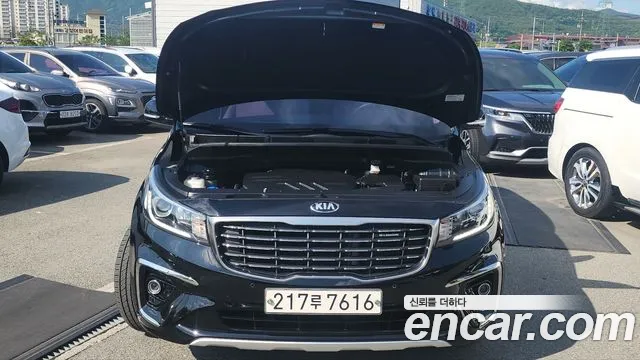 Kia Carnival — интерьер