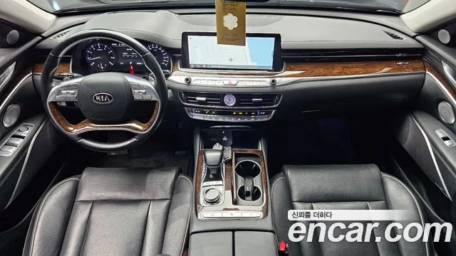 Kia K9 — интерьер