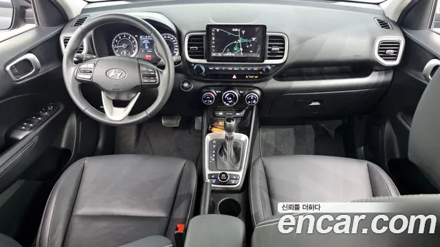 Hyundai Venue — интерьер
