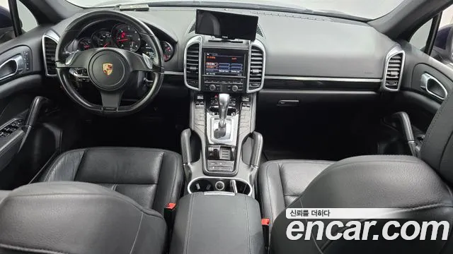 Porsche Cayenne — интерьер