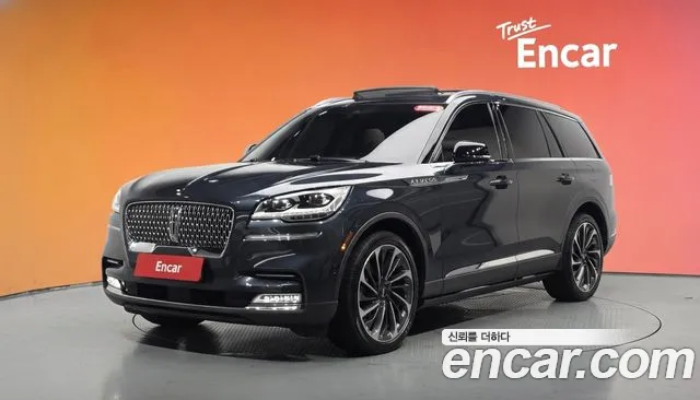 Lincoln Aviator