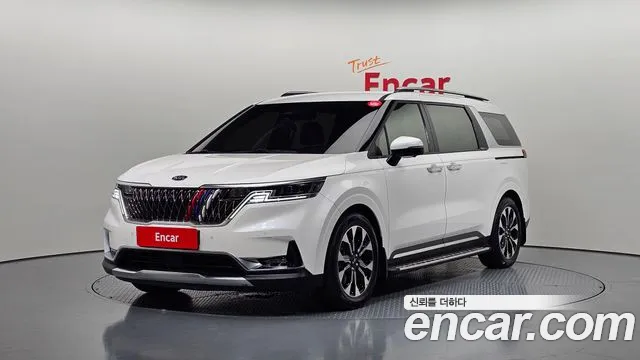Kia Carnival — экстерьер
