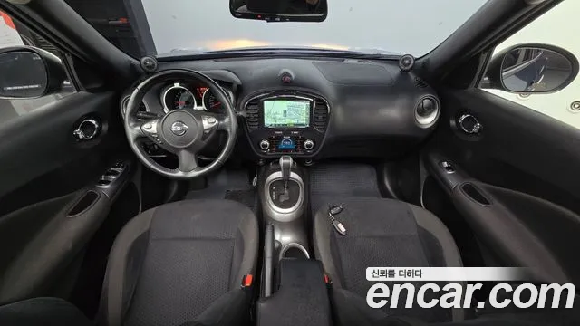 Nissan Juke — интерьер