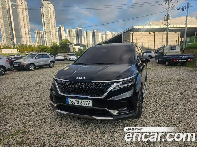 Kia Carnival — экстерьер