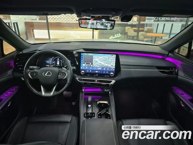 Lexus RX — интерьер