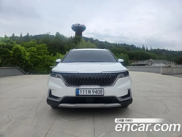 Kia Carnival — экстерьер