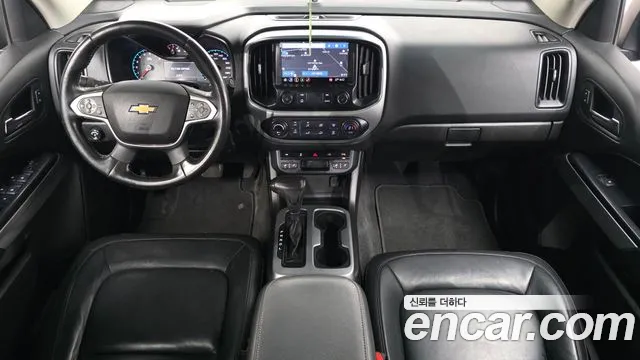 Chevrolet Korea Colorado — интерьер