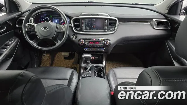 Kia Sorento — интерьер