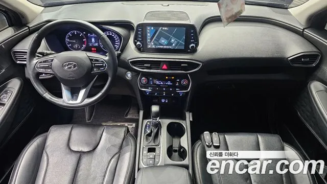 Hyundai Santa Fe — интерьер