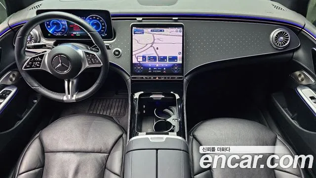 Mercedes-Benz EQE — интерьер