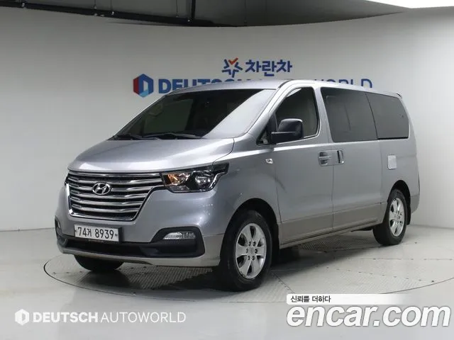 Hyundai Starex