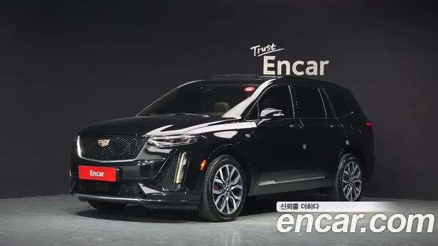 Cadillac XT6