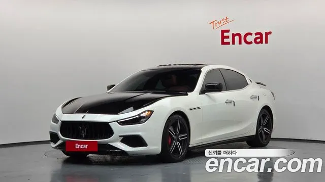 Maserati Ghibli