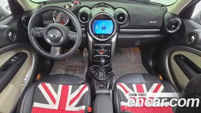 MINI Countryman — интерьер