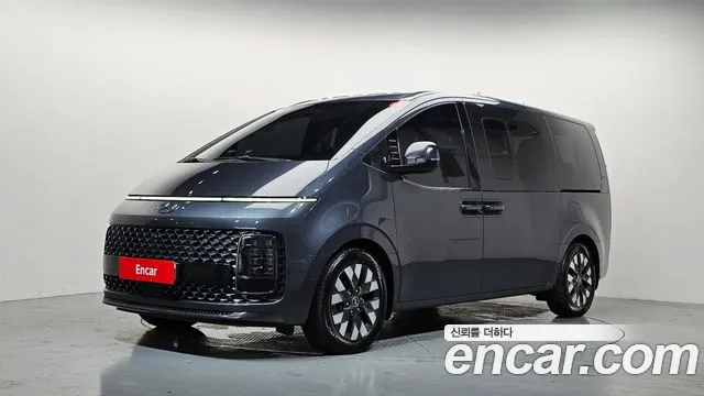 Hyundai Staria