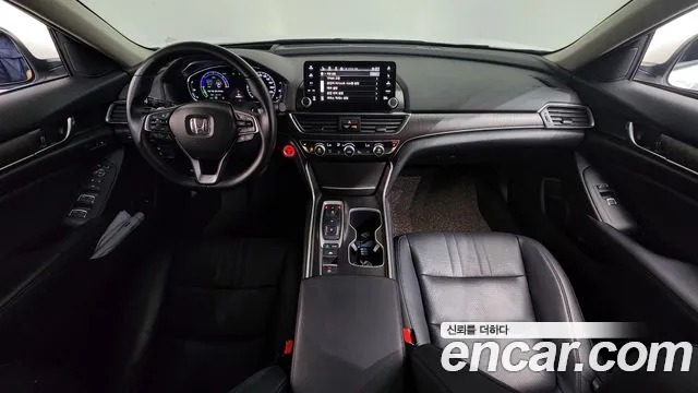 Honda Accord — интерьер