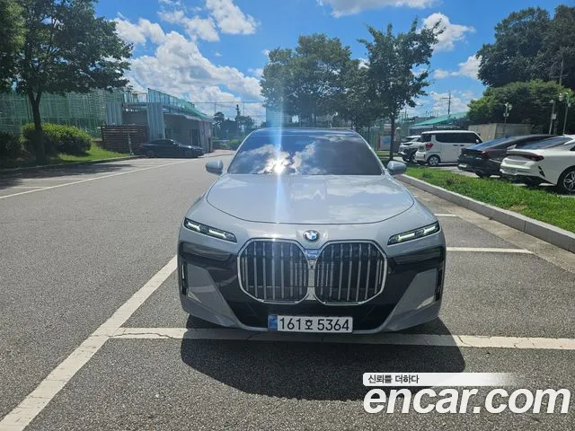 BMW 7 серия