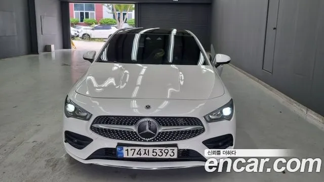Mercedes-Benz CLA-класс