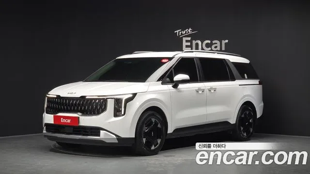 Kia Carnival — экстерьер