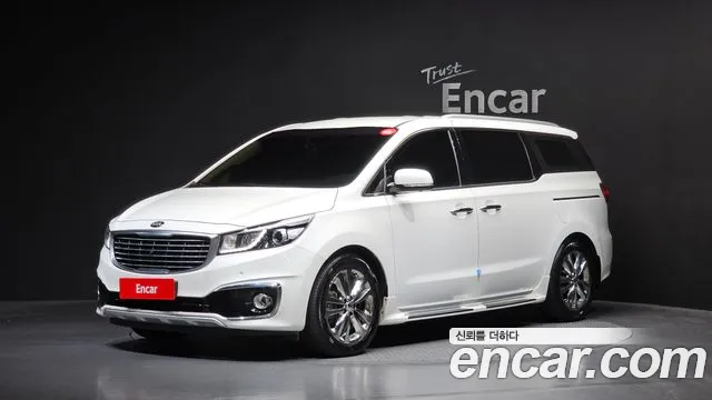 Kia Carnival — экстерьер