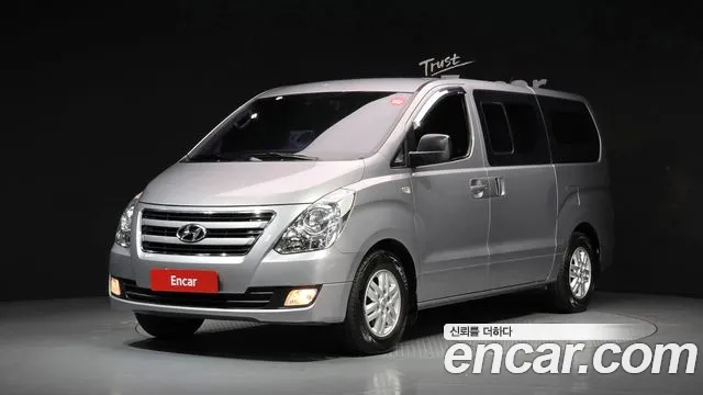 Hyundai Starex