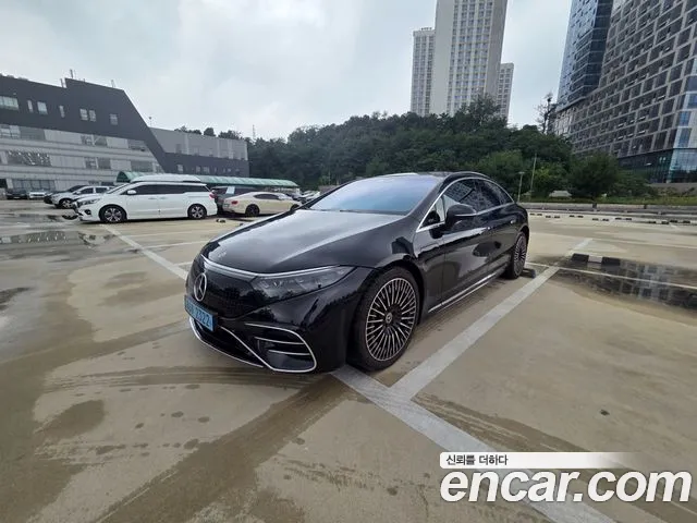 Mercedes-Benz EQS