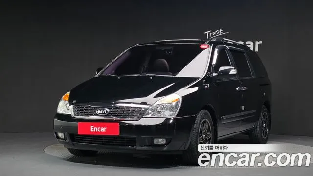 Kia Carnival — экстерьер