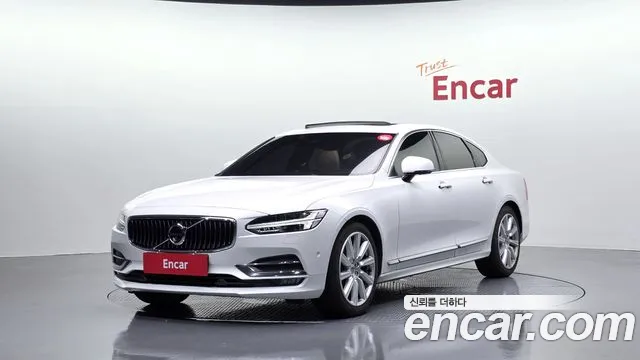Volvo S90