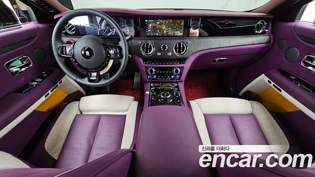 Rolls-Royce Ghost — интерьер
