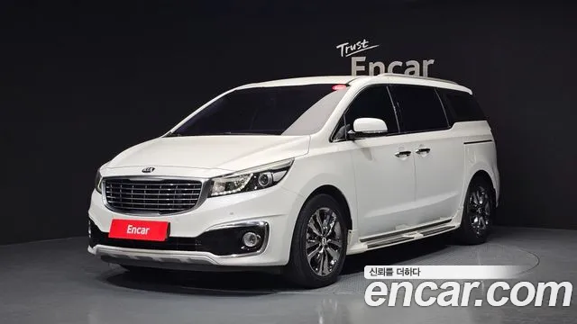 Kia Carnival — экстерьер