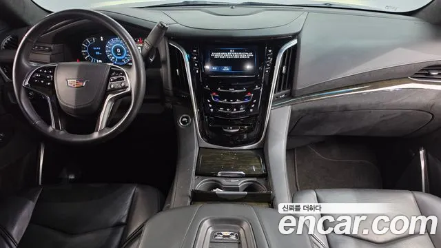 Cadillac Escalade — интерьер