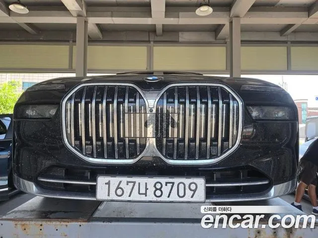 BMW 7 серия