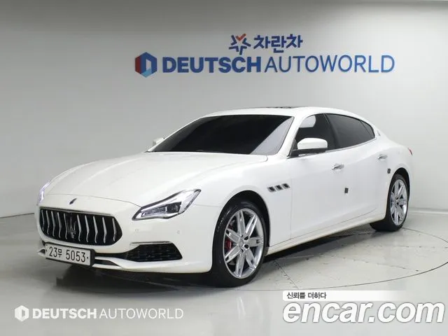 Maserati Quattroporte