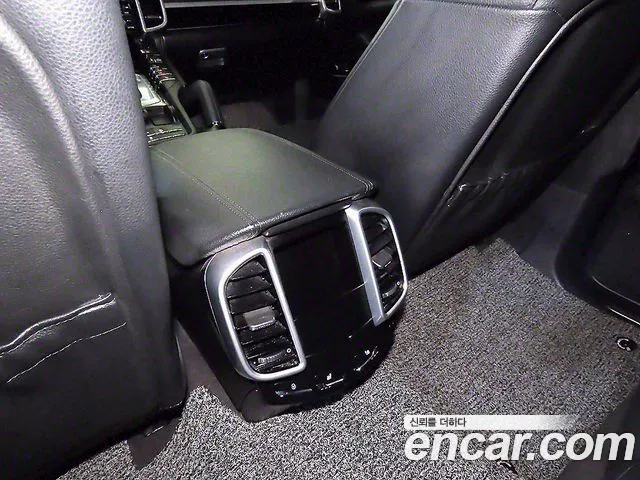 Porsche Cayenne — интерьер