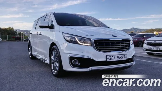 Kia Carnival — экстерьер