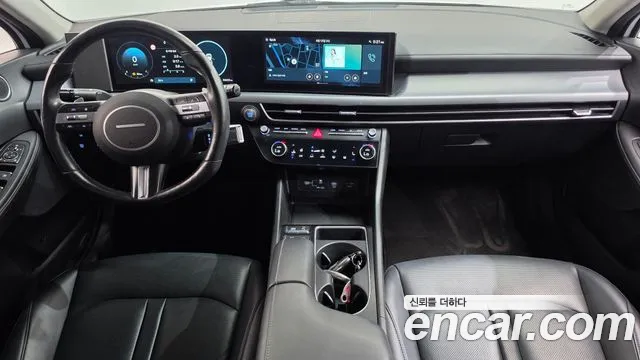 Hyundai Sonata — интерьер