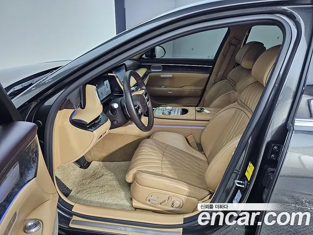 Genesis G90 — интерьер