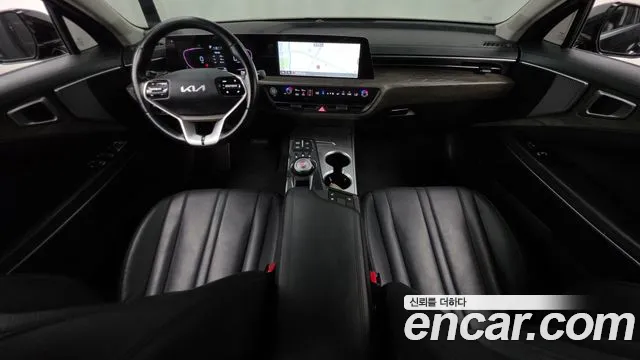 Kia K8 — интерьер