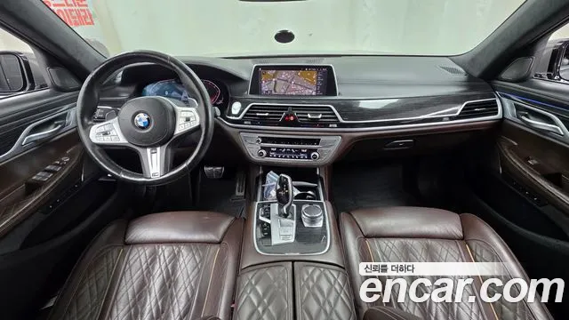 BMW 7 серия — интерьер